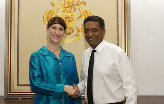 The new High Commissioner of Canada to the Republic of Seychelles, H.E. Mrs Pamela O’Donnell, presented her credentials to President Danny Faure in a ceremony held at State House.