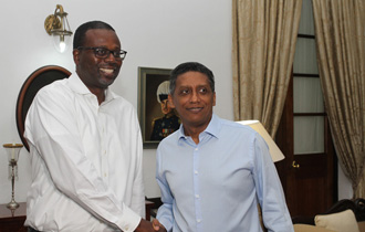 The advisor to the Director of International Monetary Fund (IMF) African Department and Mission Chief for Seychelles, Mr Amadou Sy, paid a courtesy visit to President Danny Faure at State House.