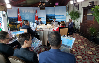 President Danny Faure grabbed the attention of Canadian, island and other leaders at a roundtable of small island developing states (SIDS) at the G7 summit in Quebec, Canada.
