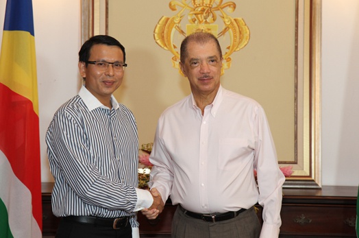 Nguyen Van Trung premier ambassadeur du Vietnam aux Seychelles Nguyen Van Trung premier ambassadeur du Vietnam aux Seychelles