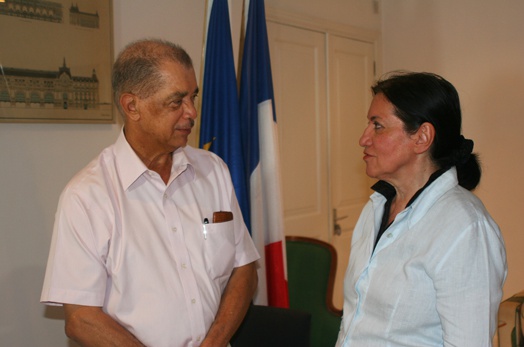 Temoignage De Sympathie Et De Support Du Président Michel Aux Gouvernement Et Peuple Français Temoignage De Sympathie Et De Support Du Président Michel Aux Gouvernement Et Peuple Français