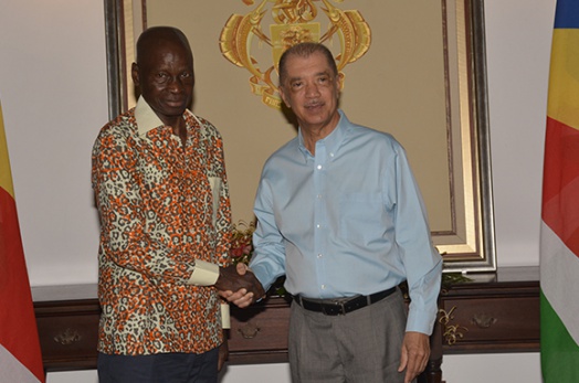 Accréditation du nouvel ambassadeur de la Guinée aux Seychelles Accréditation du nouvel ambassadeur de la Guinée aux Seychelles