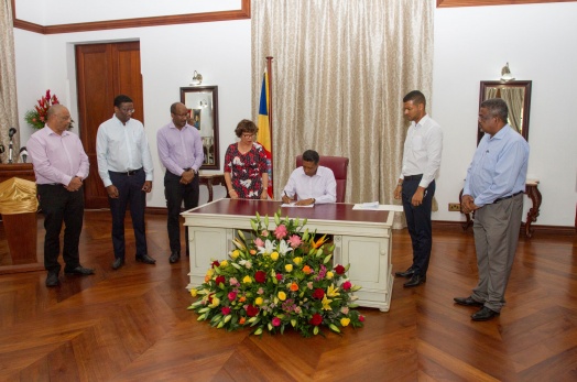 President Faure assents to the Control and Protection of Dogs Act 2018 President Faure assents to the Control and Protection of Dogs Act 2018