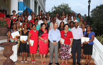 Teachers Rewarded for Long Years of Service