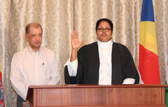 Master of the Supreme Court of Seychelles is sworn into office