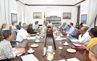 President Faure chairs consultative meeting between Government and Private Sector