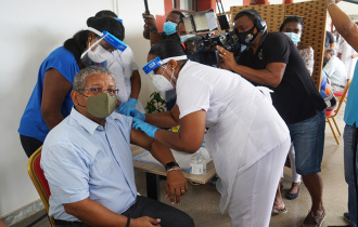 President of Seychelles takes COVID-19 Vaccine: Seychelles launches National COVID-19 Immunisation Campaign