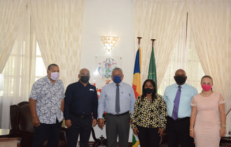 President Ramkalawan meets the executive committee of the Seychelles Car Hire Operators Association