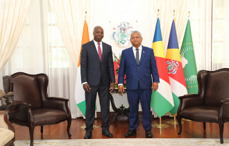 Le Président Ramkalawan reçoit les lettres de créance du nouvel ambassadeur ivoirien