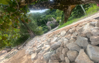 Major progress in works on Praslin to mitigate coastal erosion and road degradation