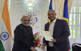 Vice President of India Pays Courtesy Call on President Herminie