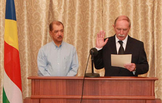 Justice Crawford McKee Sworn Into Office