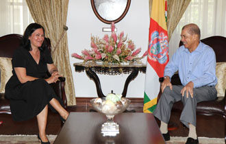 Visite d’adieu de l’Ambassadeur de France aux Seychelles