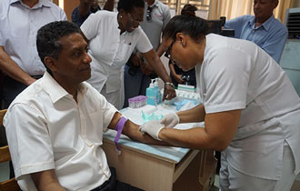 President Faure takes HIV screening test on World AIDS Day