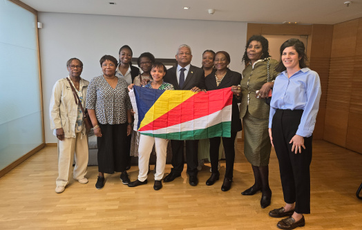 President Ramkalawan meets Seychellois Community living in Greece