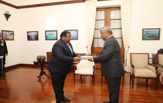 New High Commissioner of Eswatini Presents Credentials to President Ramkalawan