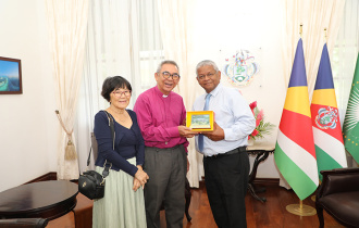 President Ramkalawan Bids Farewell to Retiring Anglican Archbishop James Wong